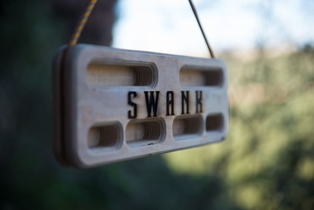 Scallywag Swank Hangboard